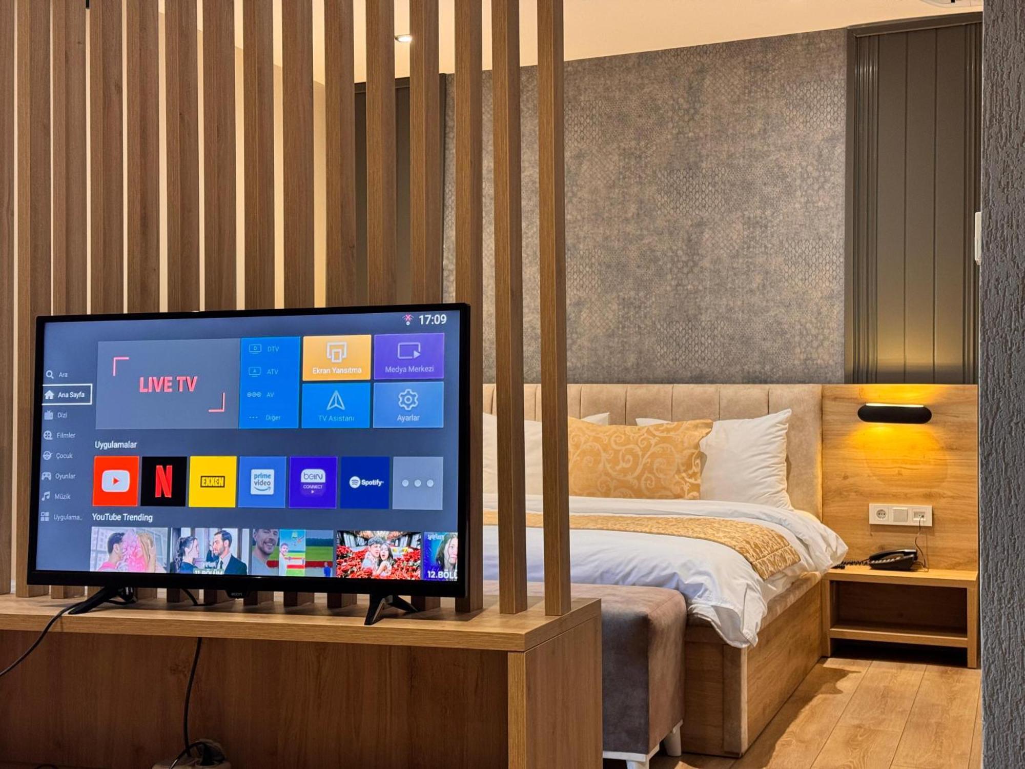 Innport Hotel ゲブゼ エクステリア 写真
